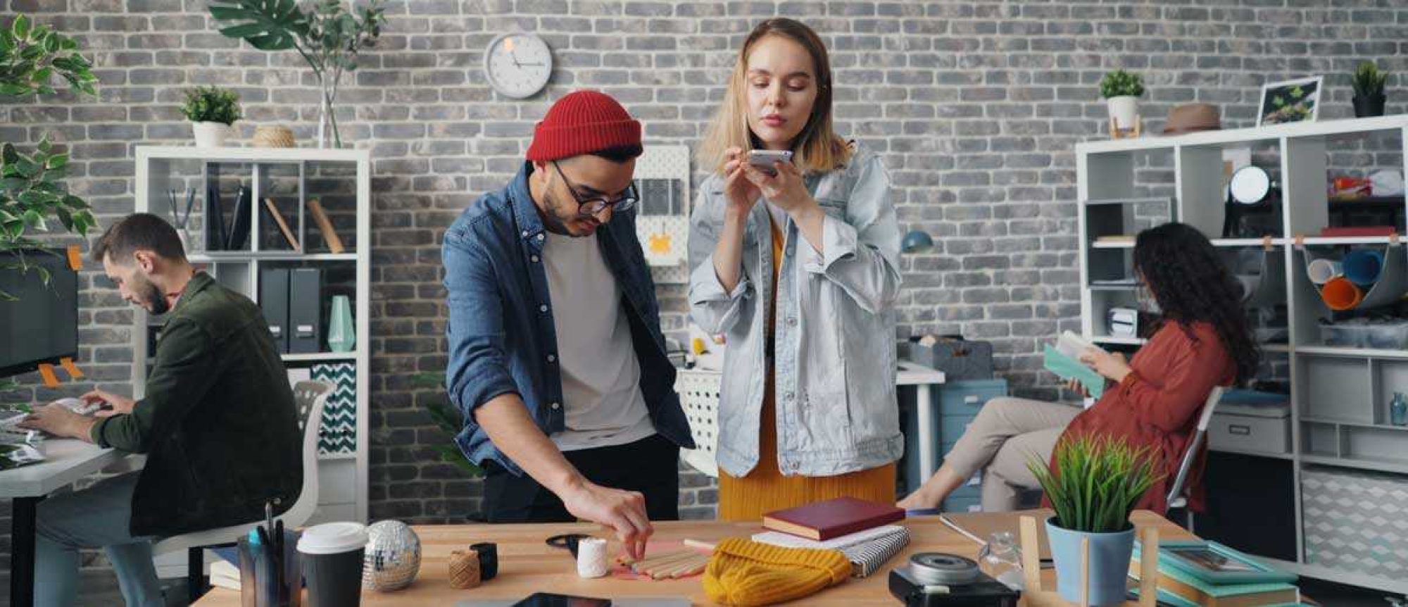 Digital marketing agency - Creating social media content